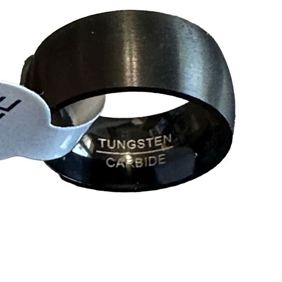 NWOT Size 4 Wide tungsten band - Picture 2 of 3